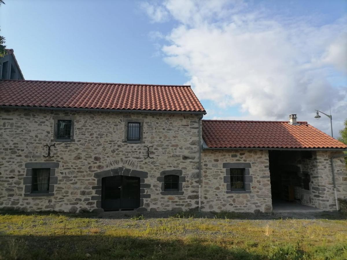 Relais Du Lac De La Truyere 昂拉尔德斯·德圣菲 外观 照片