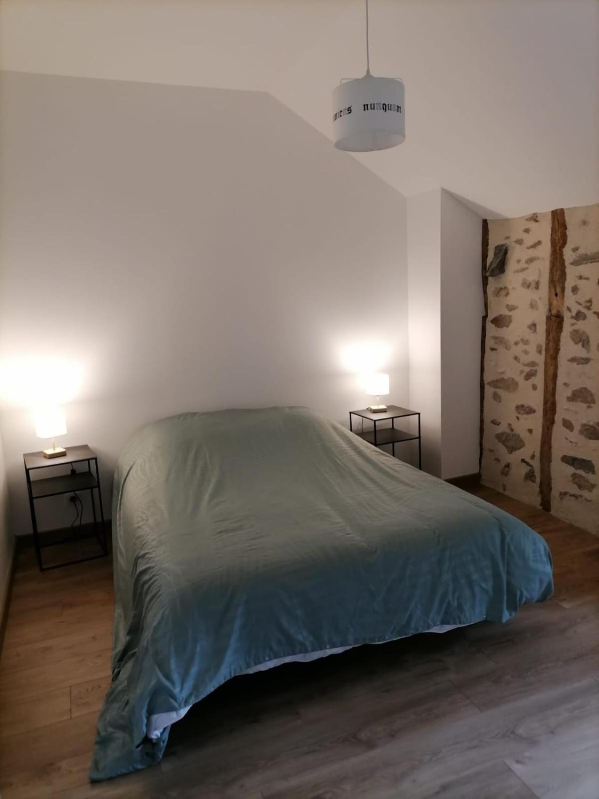 Relais Du Lac De La Truyere 昂拉尔德斯·德圣菲 外观 照片